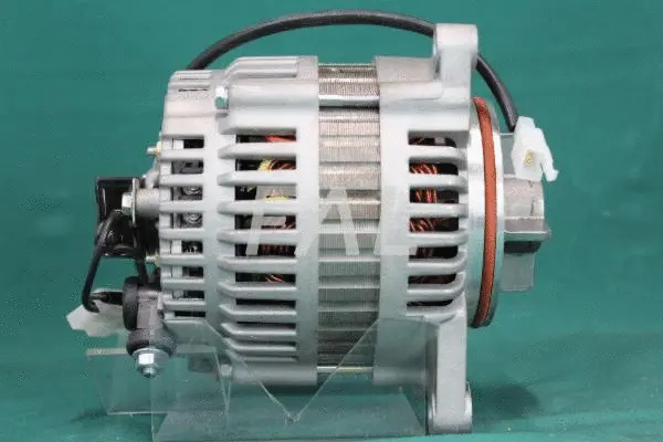 Alternator (F004300/4)