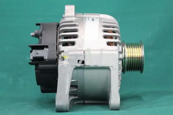 Alternator (F000672/1)