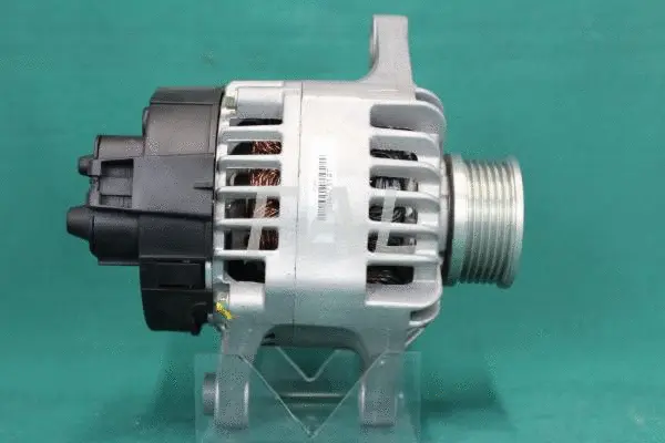 Alternator (F000623/2)