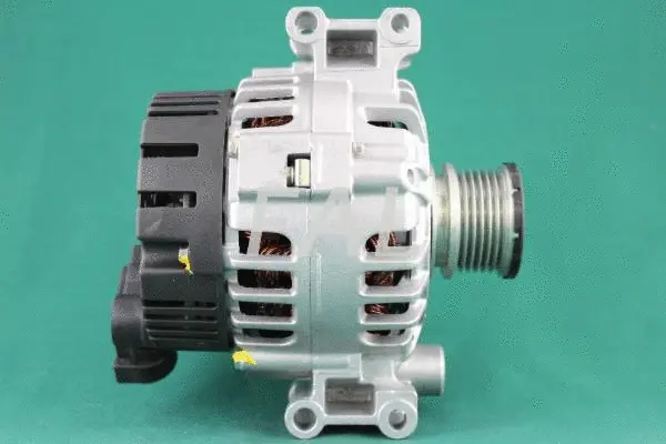 Alternator (F001262/22)