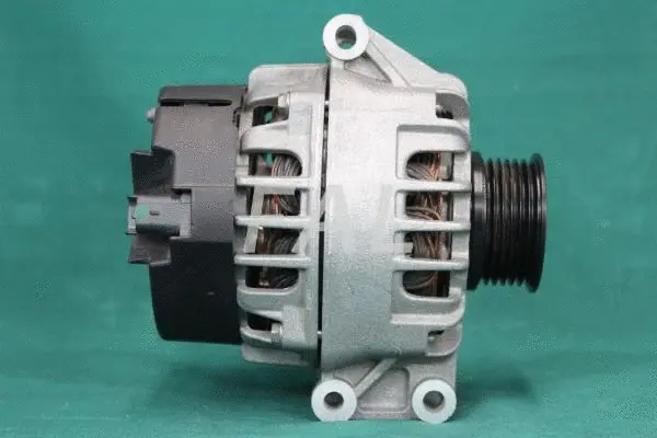 Alternator (F000667/1)