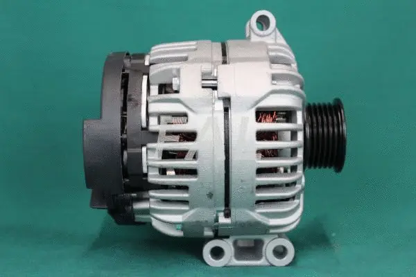 Alternator (F000594/2)