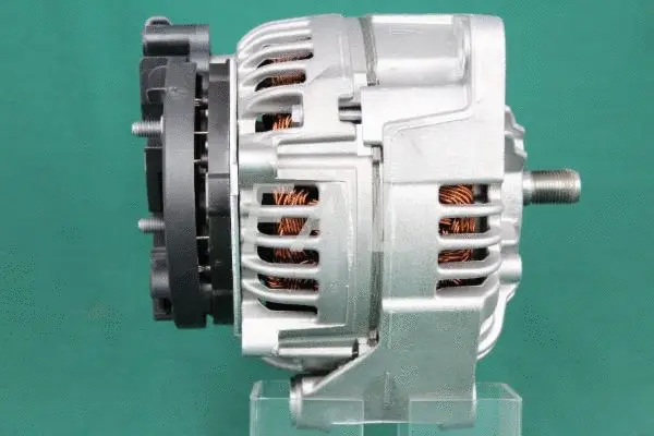 Alternator (F011878/1)