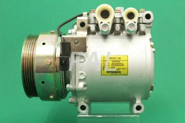 Compressor, air conditioning