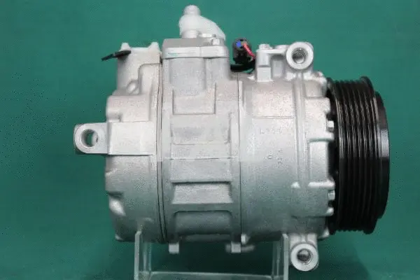 Compressor, air conditioning (F000966/1)