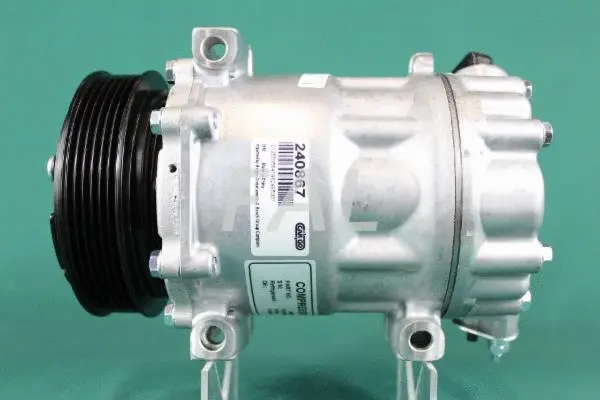 Compressor, air conditioning