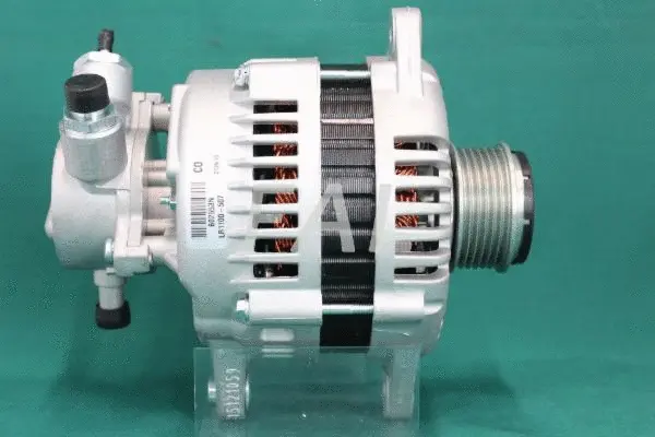 Alternator (F003118/15)