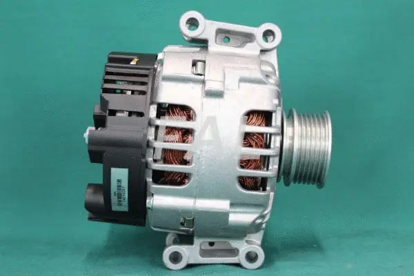 Alternator (F000530/2)