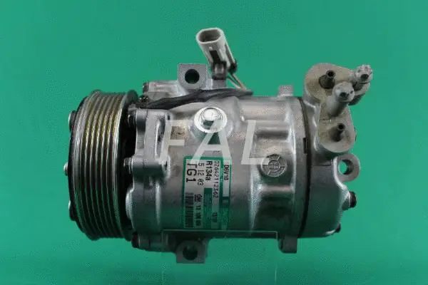 Compressor, air conditioning