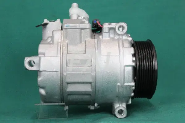 Compressor, air conditioning (F000974/1)