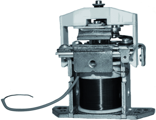 Relay (6527-34)