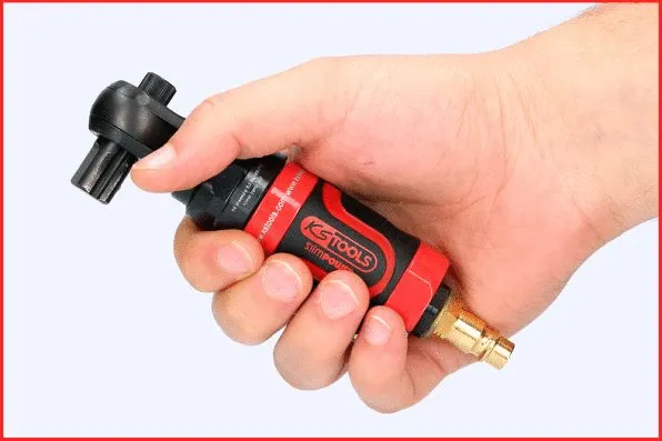 Folding Knife (907.2105)