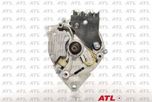 Alternator (L 39 880)