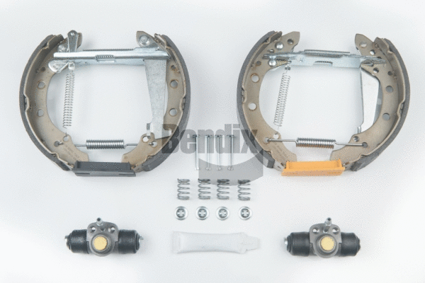 Brake Shoe Set (BXK6057)