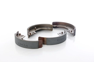 Brake Shoe Set (BSG 30-205-023)