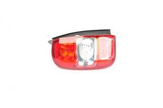 Tail Light (BSG 75-805-052)