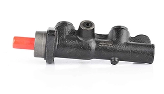Brake Master Cylinder (BSG 60-215-004)