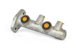 Brake Master Cylinder (BSG 30-215-001)
