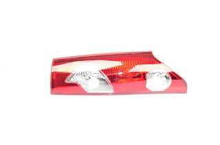 Tail Light Assembly (BSG 75-805-009)