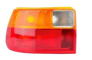 Tail Light Assembly (BSG 65-805-001)