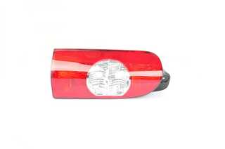Tail Light Assembly (BSG 75-805-014)