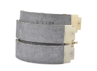 Brake Shoe Set, parking brake (BSG 60-205-005)