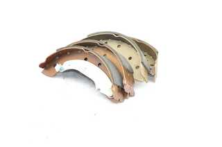 Brake Shoe Set (BSG 75-205-004)