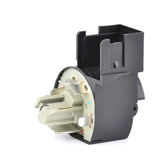 Ignition Switch (BSG 65-856-001)
