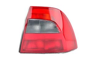 Tail Light Assembly (BSG 65-805-008)