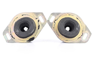 Mounting, engine (BSG 70-700-024)