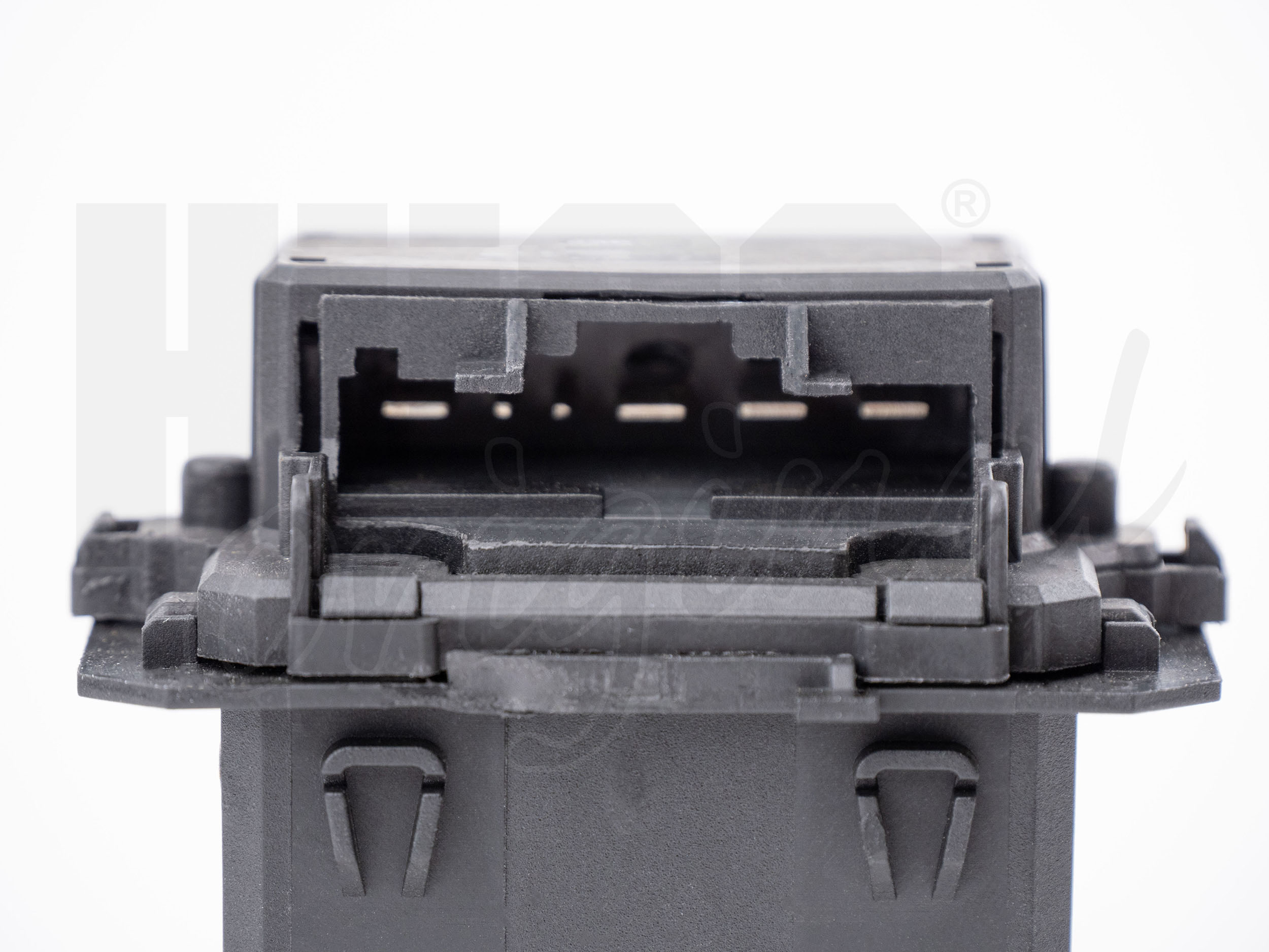 Regulator, interior blower