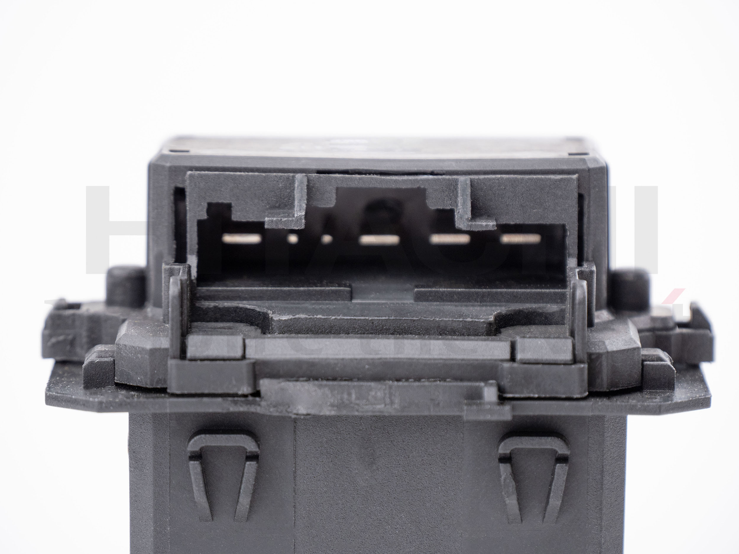 Regulator, interior blower