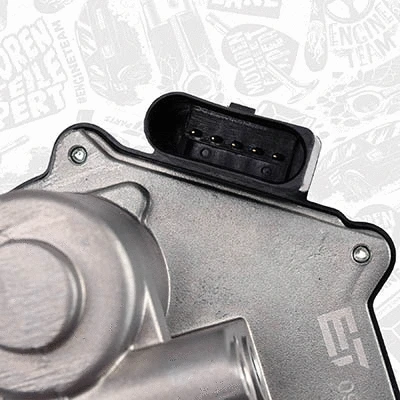 Control, change-over cover (induction pipe)