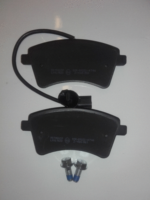 Brake Pad Set, disc brake (LVXL1820)