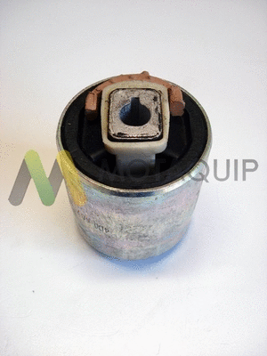 Mounting, control/trailing arm (LVSK850)