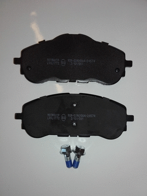 Brake Pad Set, disc brake (LVXL1772)