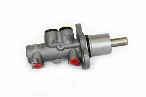 Brake Master Cylinder (79504)