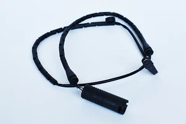 Warning Contact, brake pad wear (33036)
