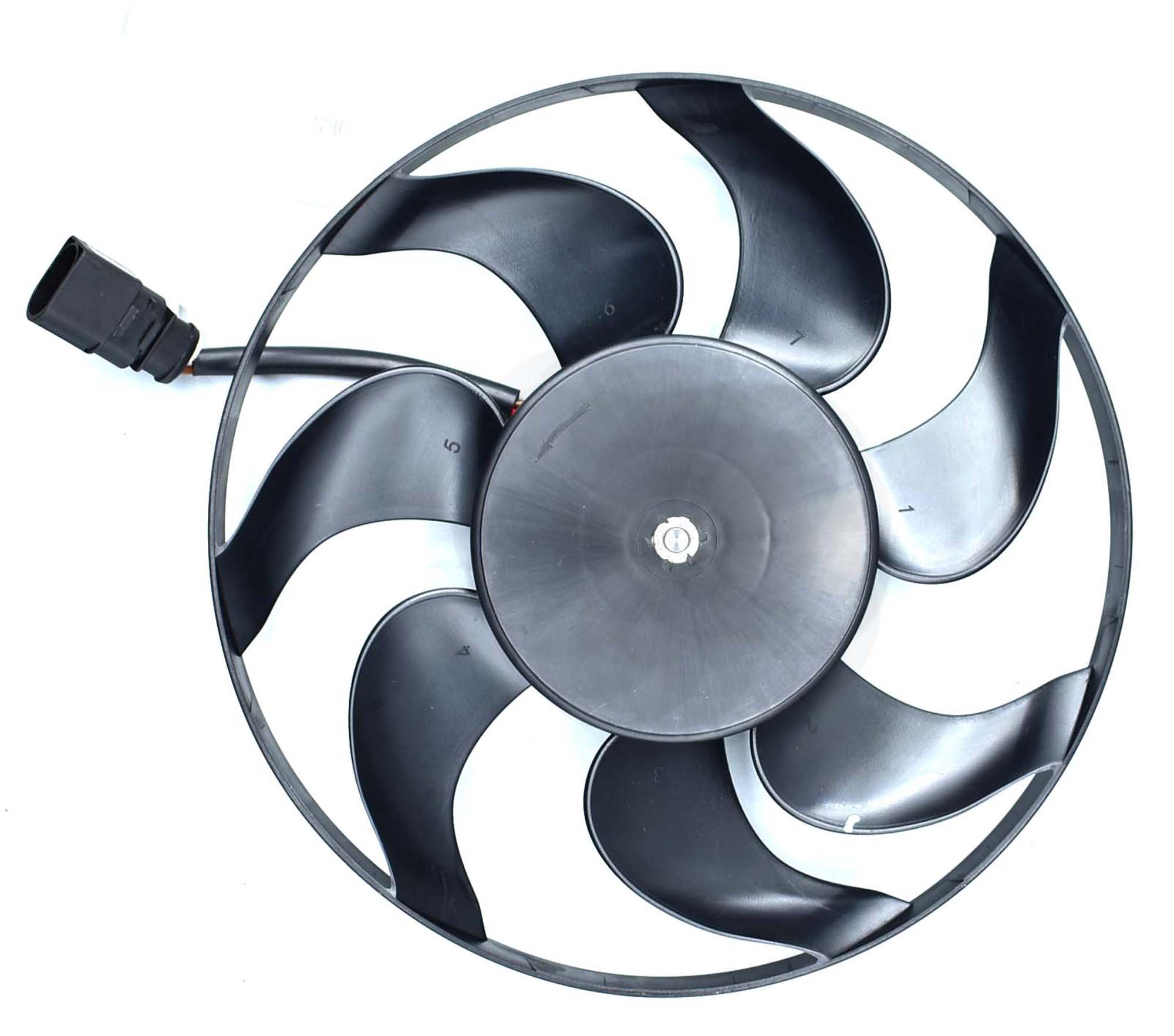 Fan, engine cooling (EAU032)