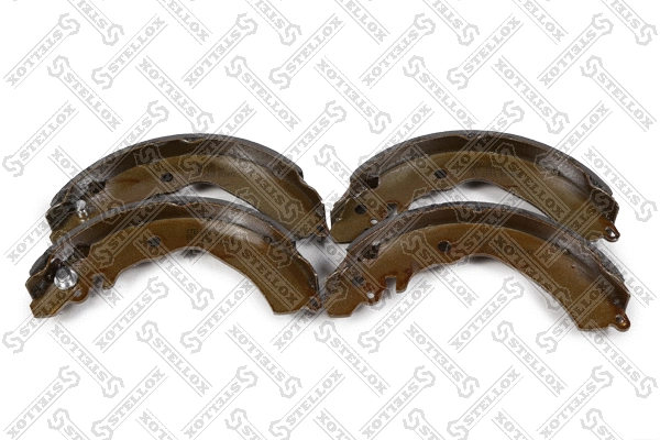 Brake Shoe Set (657 100-SX)