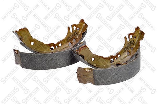 Brake Shoe Set (185 100-SX)