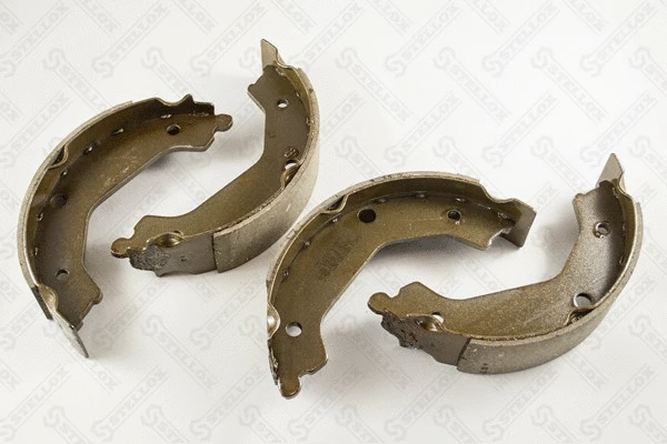 Brake Shoe Set (000 520-SX)