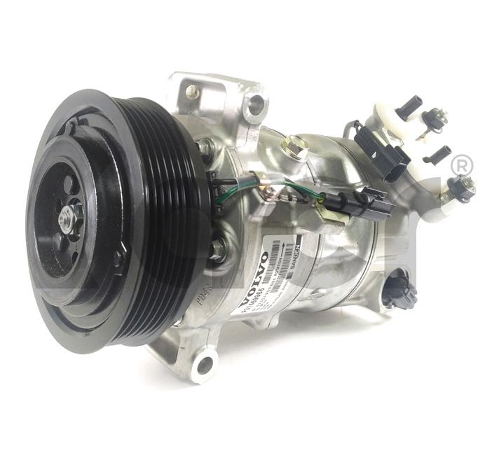 Compressor, air conditioning