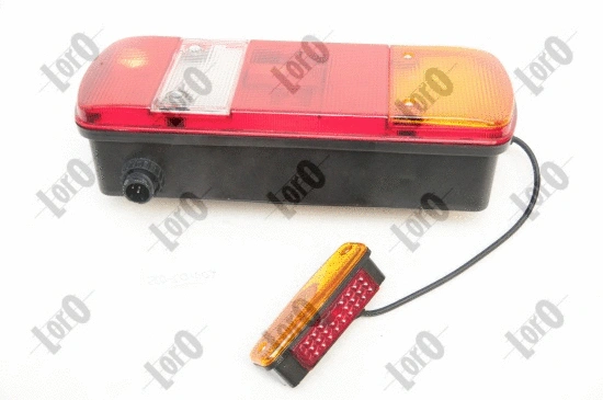 Tail Light Assembly (T01-02-026)