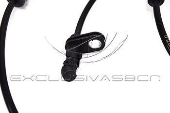 Sensor, wheel speed