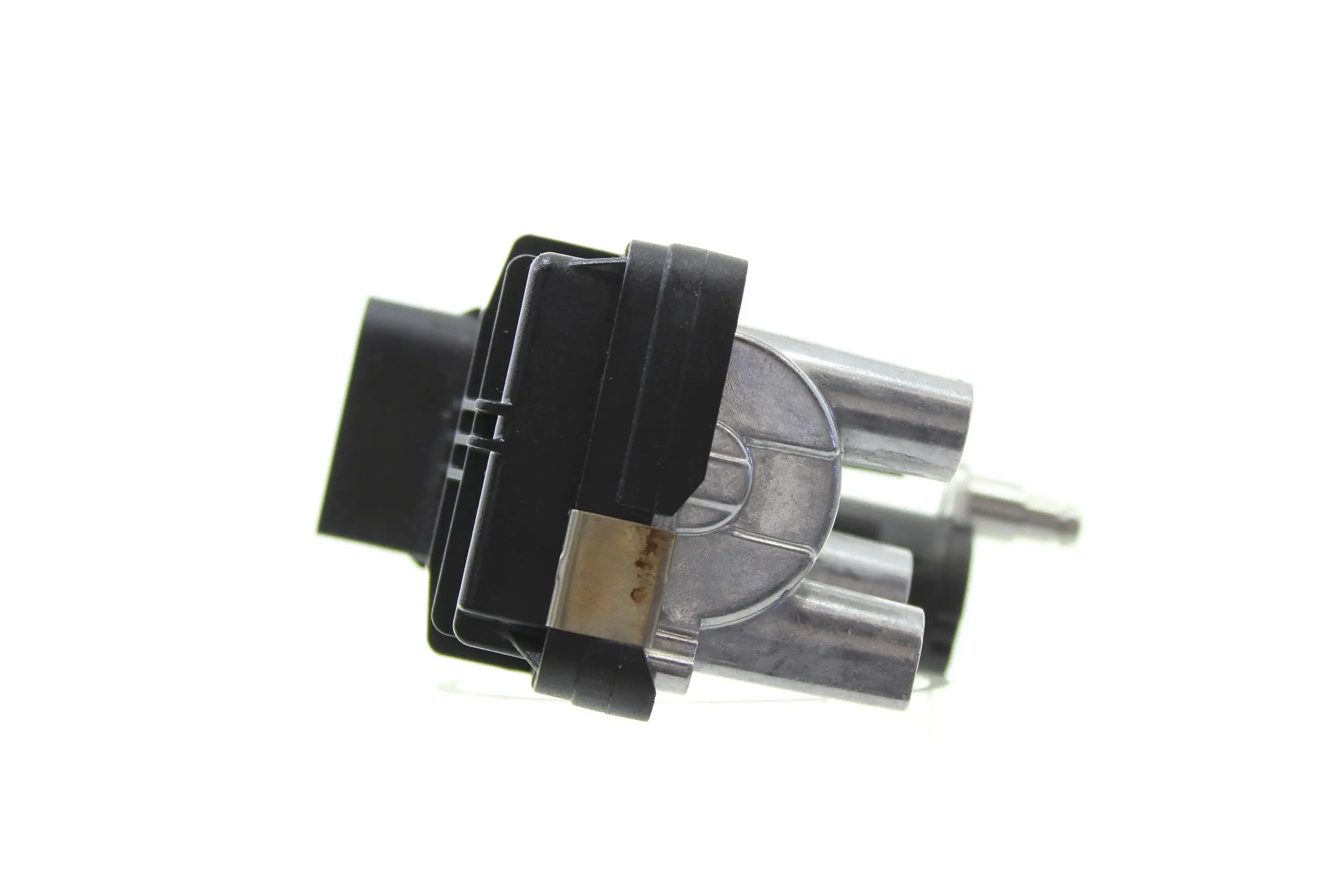 Actuator, turbocharger