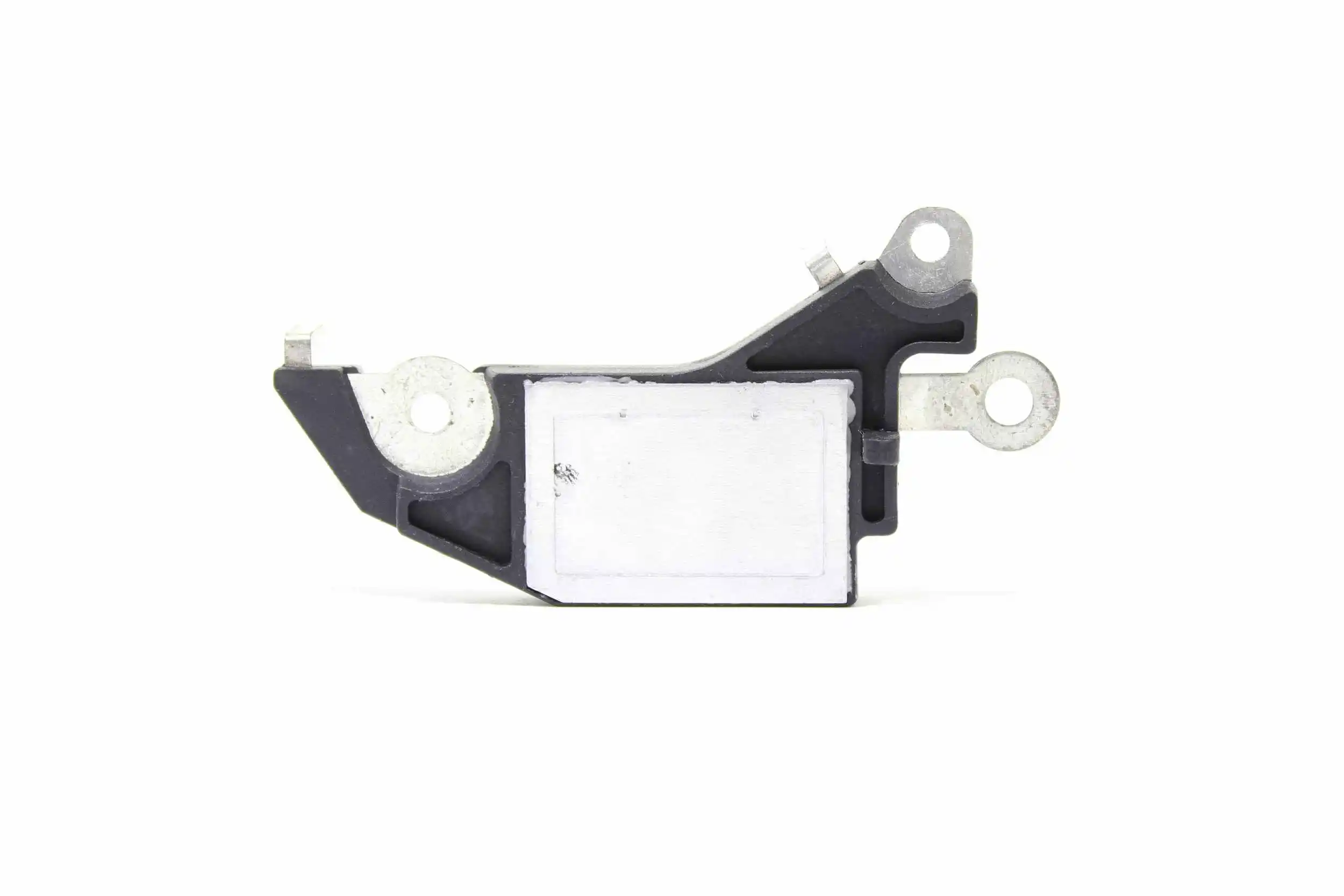 Alternator Regulator (10700033)