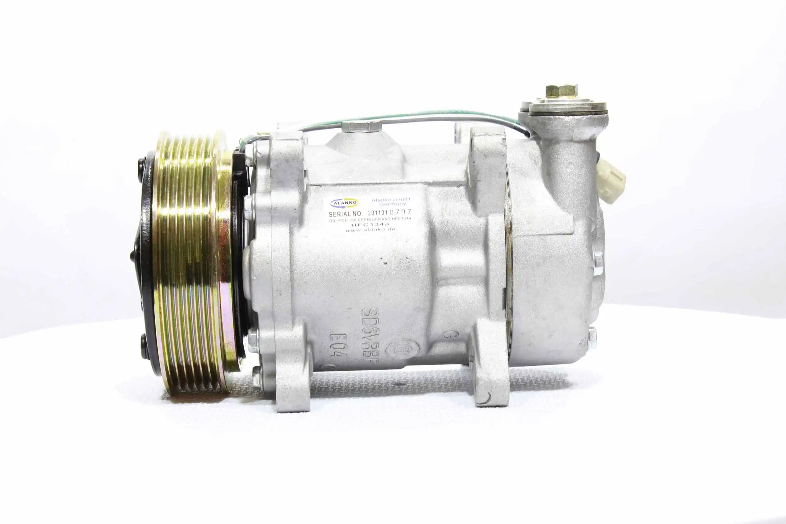 Compressor, air conditioning