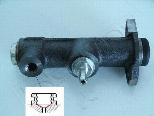Master Cylinder, clutch (07LA000)