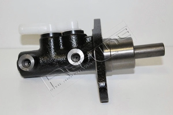 Brake Master Cylinder (09NI003)